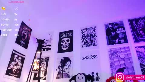 Snapshot of violettlane chatting on January 25, 3:09 am Violeta online show from January 25, 3:09 am