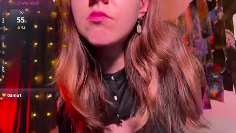 Snapshot of violettmo0n chatting on February 15, 1:35 am Next stream 1522026 400 GMT 3 online show from February 15, 1:35 am