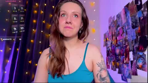 Snapshot of violettmo0n chatting on March 6, 6:10 am Next stream 1522026 400 GMT 3 online show from March 6, 6:10 am