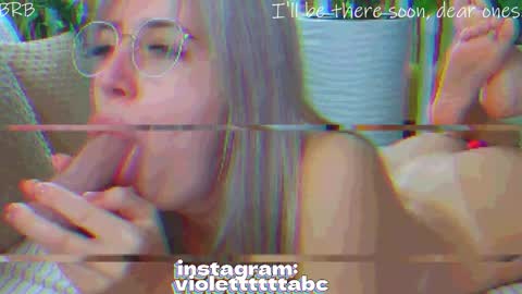 Snapshot of violetttttacb chatting on November 2, 9:06 pm Violetta online show from November 2, 9:06 pm