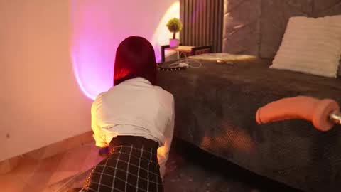 viollettebylyly online show from January 18, 12:42 pm