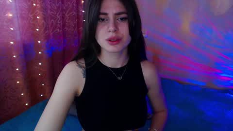 viollinalv online show from March 8, 8:44 am