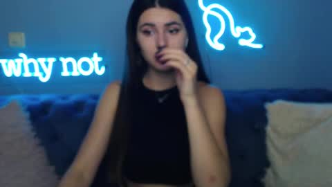 viollinalv online show from October 13, 4:45 am