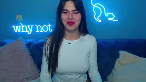 viollinalv online show from October 20, 4:35 am