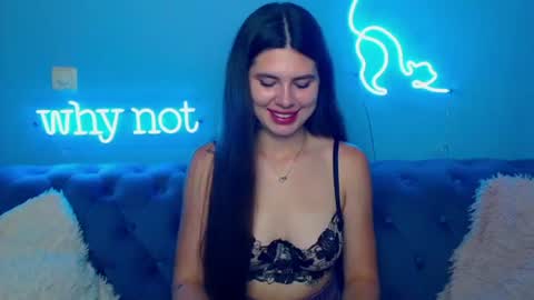 viollinalv online show from July 25, 5:05 am