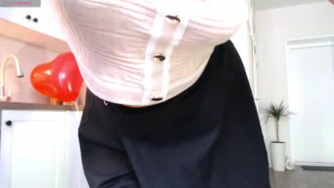  VelvettTime  online show from February 15, 7:38 am