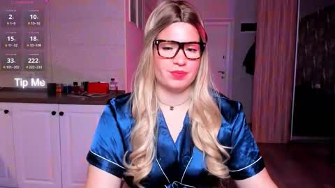  VelvettTime  online show from October 20, 5:52 am