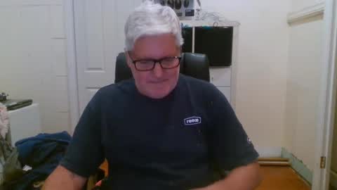 Snapshot of viper654321 chatting on January 16, 7:38 am viper654321 online show from January 16, 7:38 am