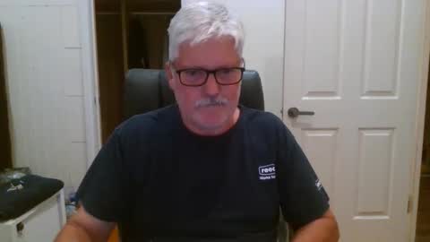 Snapshot of viper654321 chatting on September 19, 8:05 am viper654321 online show from September 19, 8:05 am