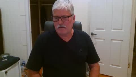 Snapshot of viper654321 chatting on October 5, 8:45 am viper654321 online show from October 5, 8:45 am