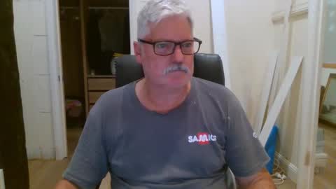 Snapshot of viper654321 chatting on January 14, 7:36 am viper654321 online show from January 14, 7:36 am