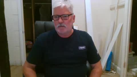 Snapshot of viper654321 chatting on January 17, 7:35 am viper654321 online show from January 17, 7:35 am