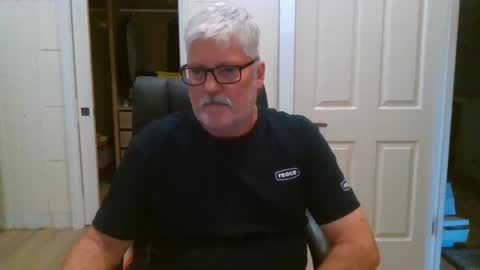Snapshot of viper654321 chatting on February 4, 7:58 am viper654321 online show from February 4, 7:58 am