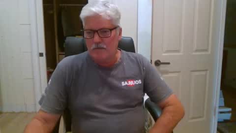 Snapshot of viper654321 chatting on February 27, 7:41 am viper654321 online show from February 27, 7:41 am