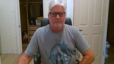 Snapshot of viper654321 chatting on April 3, 7:17 am viper654321 online show from April 3, 7:17 am