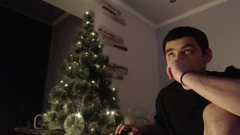 Snapshot of virgil____ chatting on December 15, 4:48 pm virgil____ online show from December 15, 4:48 pm