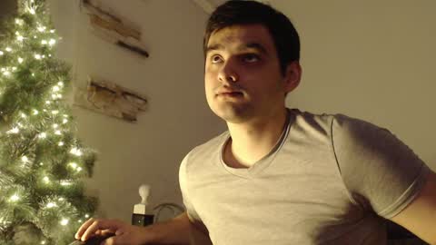 Snapshot of virgil____ chatting on December 20, 9:50 pm virgil____ online show from December 20, 9:50 pm