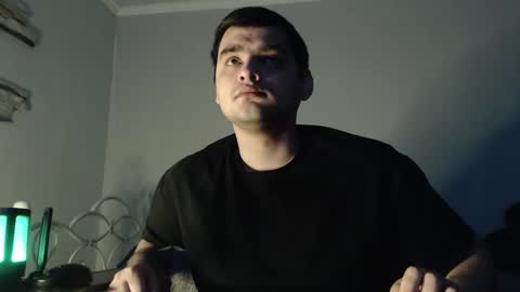 Snapshot of virgil____ chatting on February 13, 9:51 am virgil____ online show from February 13, 9:51 am