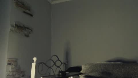 Snapshot of virgil____ chatting on February 23, 6:01 pm virgil____ online show from February 23, 6:01 pm