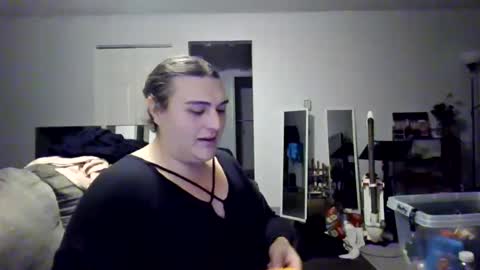 priscilla online show from September 16, 5:41 am