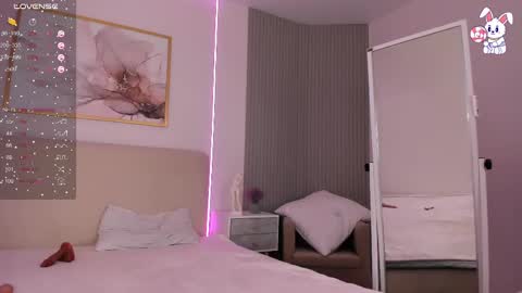 Chloe online show from March 10, 6:16 am