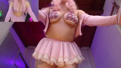 Snapshot of virtual_dollx chatting on May 21, 2:51 am X A-12 online show from May 21, 2:51 am