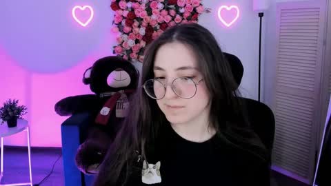 your love online show from April 29, 5:52 pm