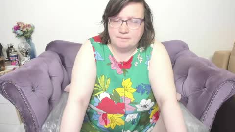 Snapshot of vitabo chatting on June 3, 10:18 am vitabo online show from June 3, 10:18 am