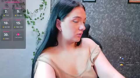 Snapshot of vitajoy_ chatting on June 30, 3:24 pm Vita online show from June 30, 3:24 pm
