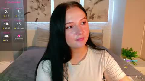 Snapshot of vitajoy_ chatting on August 8, 5:53 am Vita online show from August 8, 5:53 am