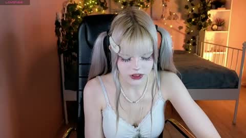 Vita online show from March 27, 9:25 pm