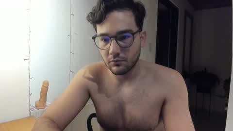 Vito Ferrer online show from December 20, 10:22 am