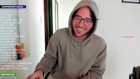 Snapshot of vito_ferrero chatting on June 6, 2:11 pm Vito Ferrer online show from June 6, 2:11 pm