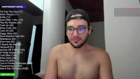 Snapshot of vito_ferrero chatting on June 13, 1:25 am Vito Ferrer online show from June 13, 1:25 am