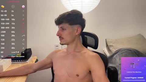 vitoraugustoxxx online show from December 4, 11:19 am