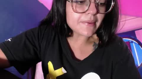 Snapshot of vitoria23_ chatting on May 28, 3:09 pm victoria 3 online show from May 28, 3:09 pm
