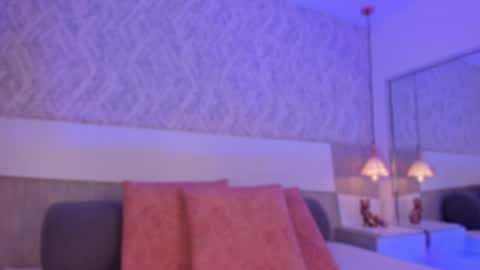 Snapshot of vittoria__rossi chatting on April 15, 7:58 pm Vttoria online show from April 15, 7:58 pm