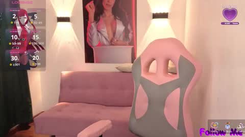 VITTORIA  online show from November 17, 8:09 am