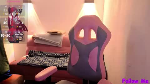 Snapshot of vittoria_lombardi07 chatting on March 22, 7:12 am VITTORIA online show from March 22, 7:12 am