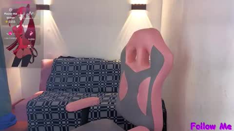Snapshot of vittoria_lombardi07 chatting on March 25, 2:01 pm VITTORIA online show from March 25, 2:01 pm
