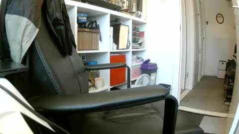 vitus56595314 online show from May 13, 10:56 am