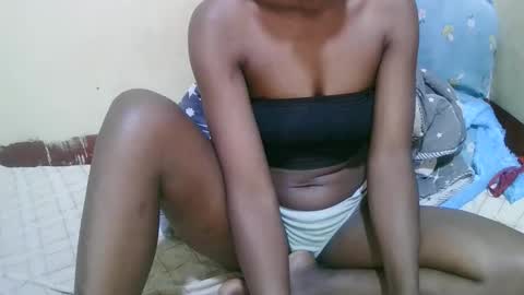 Snapshot of viva_sweet chatting on February 1, 7:29 am viva_sweet online show from February 1, 7:29 am