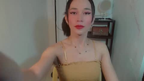 SANDRA GOING YOU online show from May 27, 5:32 pm