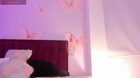 Viviana  online show from March 19, 12:14 am