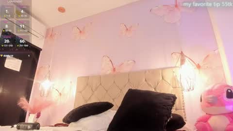Viviana  online show from April 28, 11:32 pm