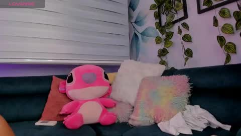 Viviana  online show from May 2, 12:59 am