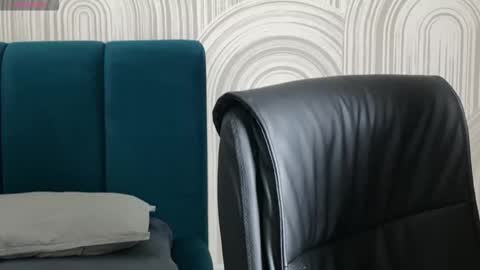 Snapshot of vivian_evans_ chatting on October 14, 12:55 am Vivian Evans online show from October 14, 12:55 am