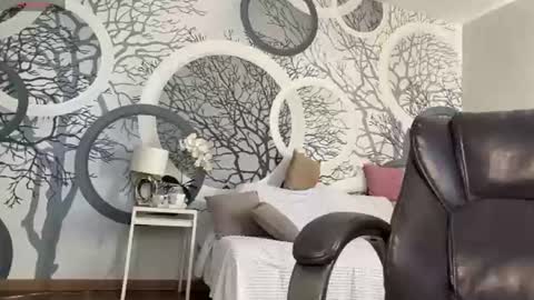 Snapshot of vivian_evans_ chatting on July 3, 12:50 am Vivian Evans online show from July 3, 12:50 am