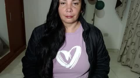 vivian_milf_paint online show from October 31, 2:56 am