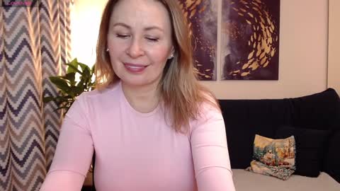 Snapshot of vivian_soul chatting on December 30, 6:16 pm Vivian online show from December 30, 6:16 pm